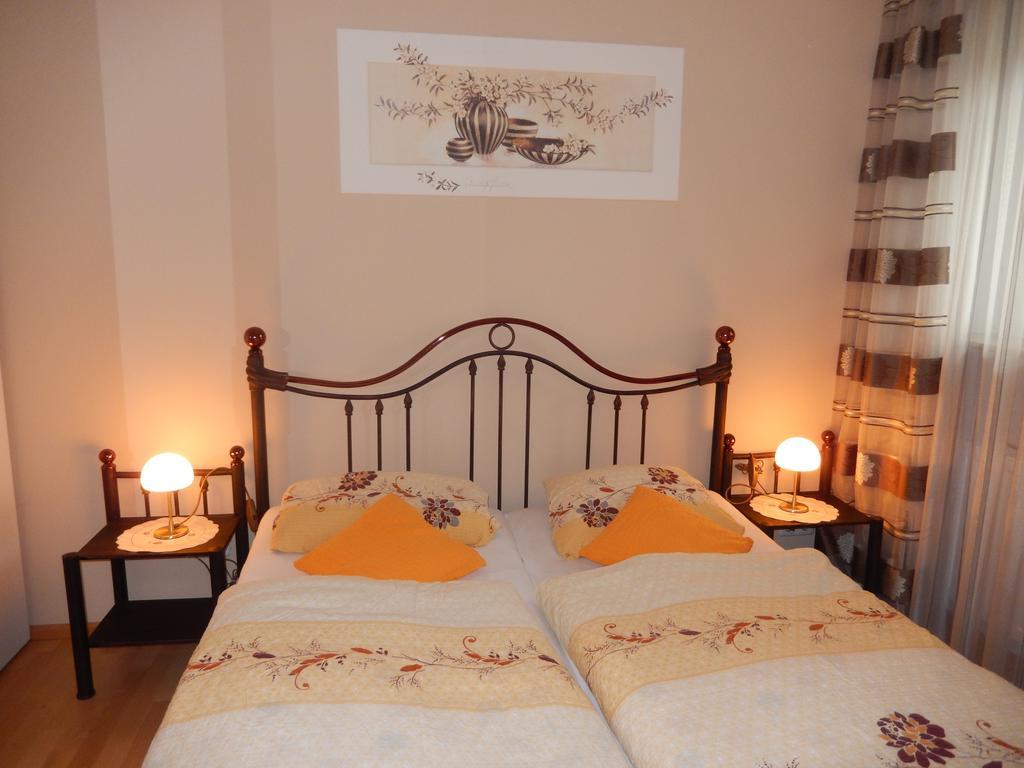 Ferienwohnung Majo Bad Birnbach Phòng bức ảnh