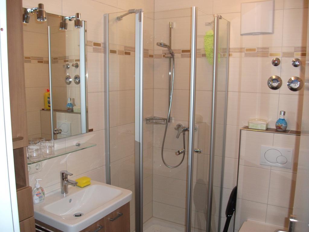 Ferienwohnung Majo Bad Birnbach Phòng bức ảnh